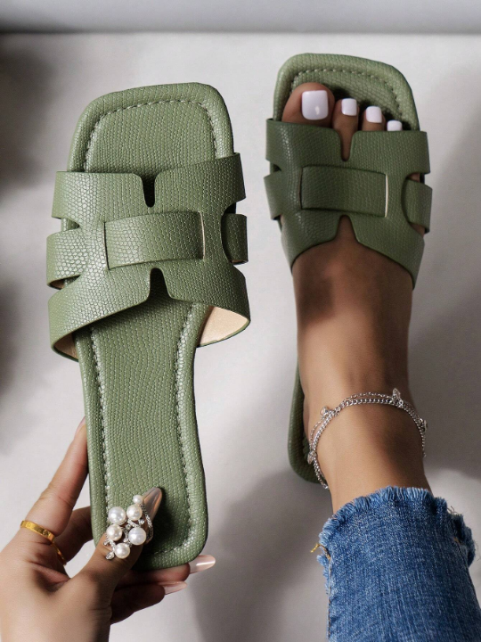 New Spring And Summer H-Shaped Slippers For Women, Fashionable And Casual Style, Suitable For Wearing Outdoors, One Buckle Flat Sandals With Roman Style