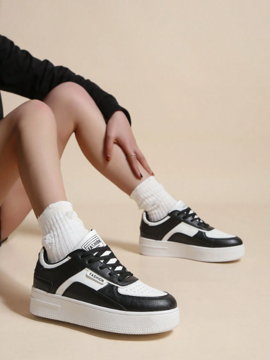 Women's White Casual Sneakers With Increased Height, Thick Soles, Front Tie, Suitable For Spring And Summer, Students And Sports