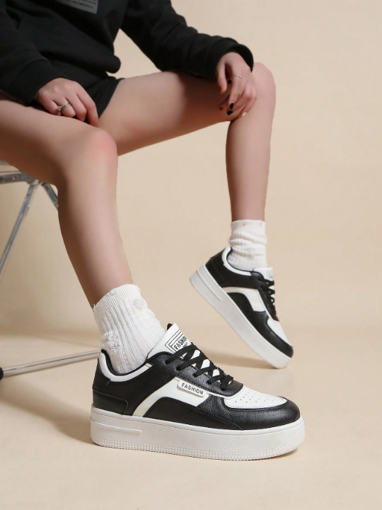 Women's White Casual Sneakers With Increased Height, Thick Soles, Front Tie, Suitable For Spring And Summer, Students And Sports