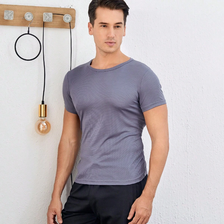 Men's 4pcs Sports Loose Fit Round Neck Short Sleeve T-Shirt Set Suitable For Gym, Football, Basketball, Running Training