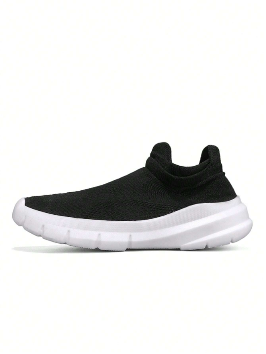 Men Solid Color Breathable Mesh Slip-On Sports Shoes, Casual And Simple Spring And Autumn Lightweight Flat Running Shoes, Black With White Soles