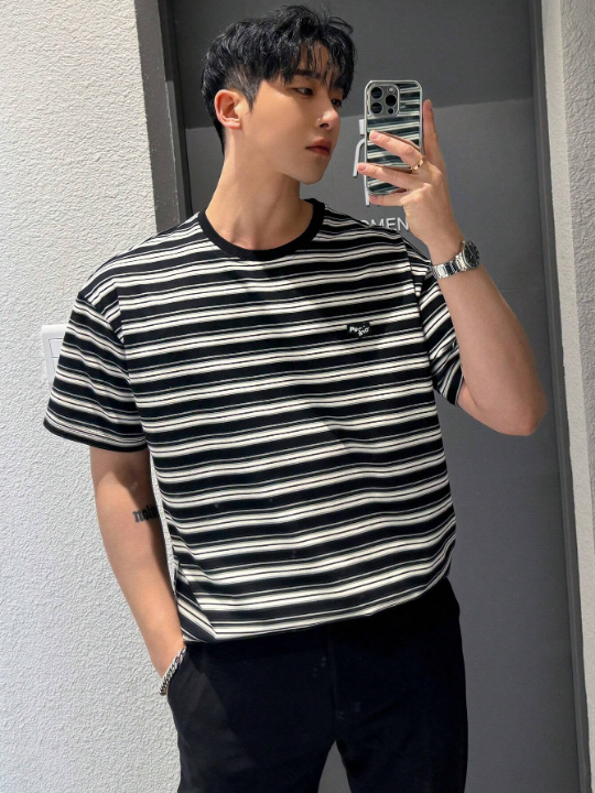 DAZY Men's Striped Print Round Neck Short Sleeve Casual T-Shirt For Summer