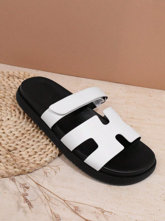 Women's Flat Sandals