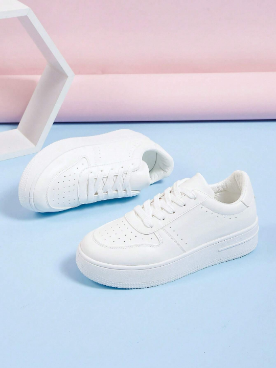 Spring/Autumn Fashionable Thick-Soled Height-Increasing Women's Black Casual Shoes And Ladies' White Sports Shoes With Waterproof Platform