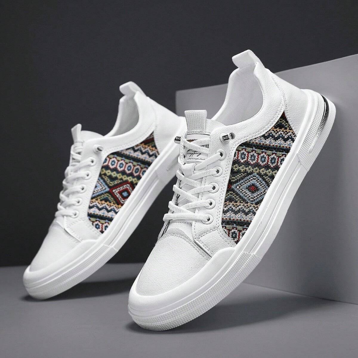 New Men Shoes, Fashionable And Versatile Casual Sports Shoes Made Of Ultrafine PU Leather, Low-Top And Non-Slip Sole, Suitable For All Seasons.