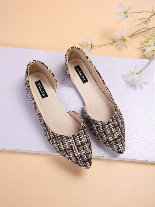 Women's Fashionable Spring And Autumn Pointed Toe Slip-On Shallow Mouth Flat Shoes, Breathable And Slip-Resistant Cut-Out Shoes For Work, Party, Street, And Student, Elegant And Stylish