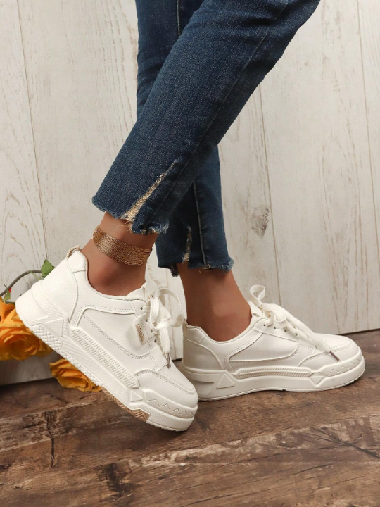 Women Simple Splice Color Lace-Up Skate Shoes, Spring/Autumn New Style, Fashionable All-Matching, Lightweight, Comfortable, White Casual Sports Shoes