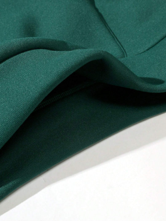 Manfinity Hypemode Men's Solid Color Drooping Shoulder Long Sleeve Hooded Casual Sweatshirt Suitable For Autumn And Winter