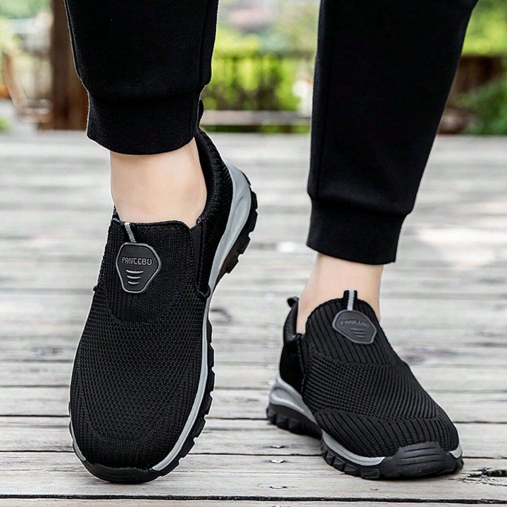 Men Casual Comfortable Soft Walking Shoes Knitted Running Slip-On Lightweight Sneakers