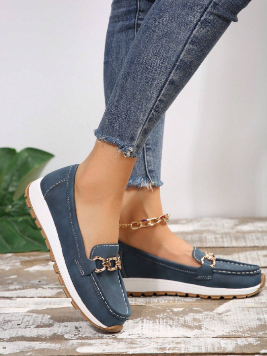 Women's Comfortable Soft Bottom Metal Chain Casual Sneakers (Loafers)