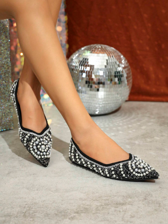 Women Flat Bottom Pointed Toe Casual Fashion High-End Soft Comfortable Gorgeous Rhinestone Pearl Shoes, Suitable For Parties And Banquets