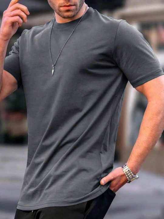 Men Solid Drop Shoulder Tee