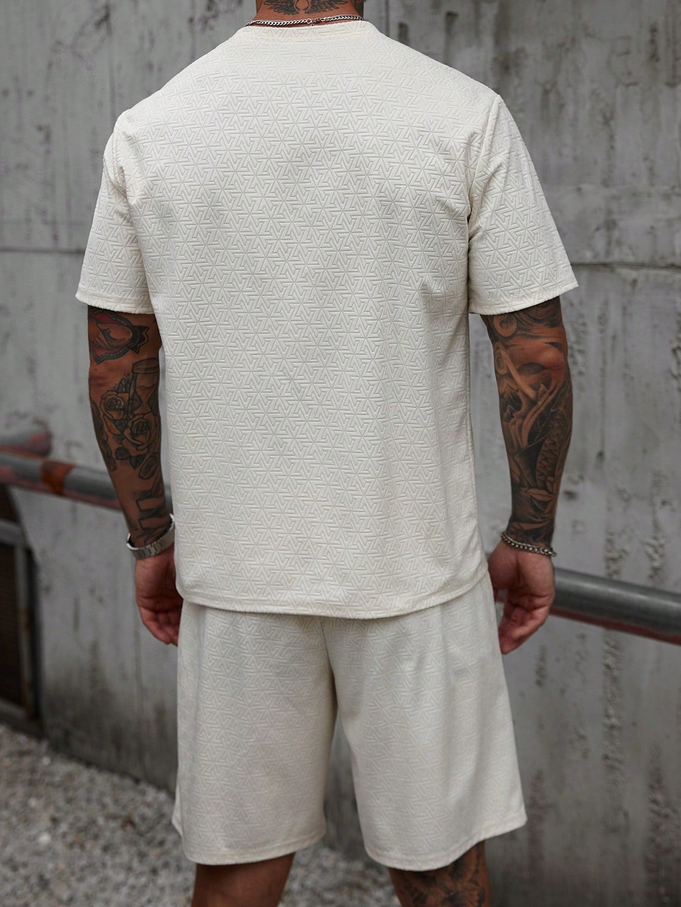 Manfinity CasualCool Men's Solid Color Short Sleeve Round Neck T-Shirt And Shorts Set, Fashionable For Summer White Suit Men Men Clothes Men T Shirt Co Ords