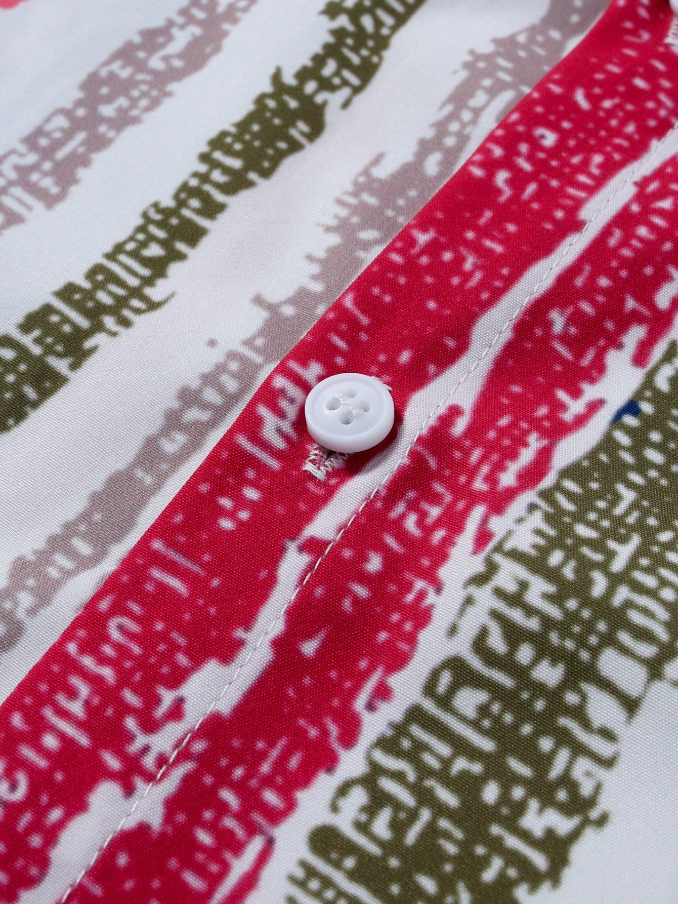 Men's Contrast Color Striped Button Front Short Sleeve Shirt