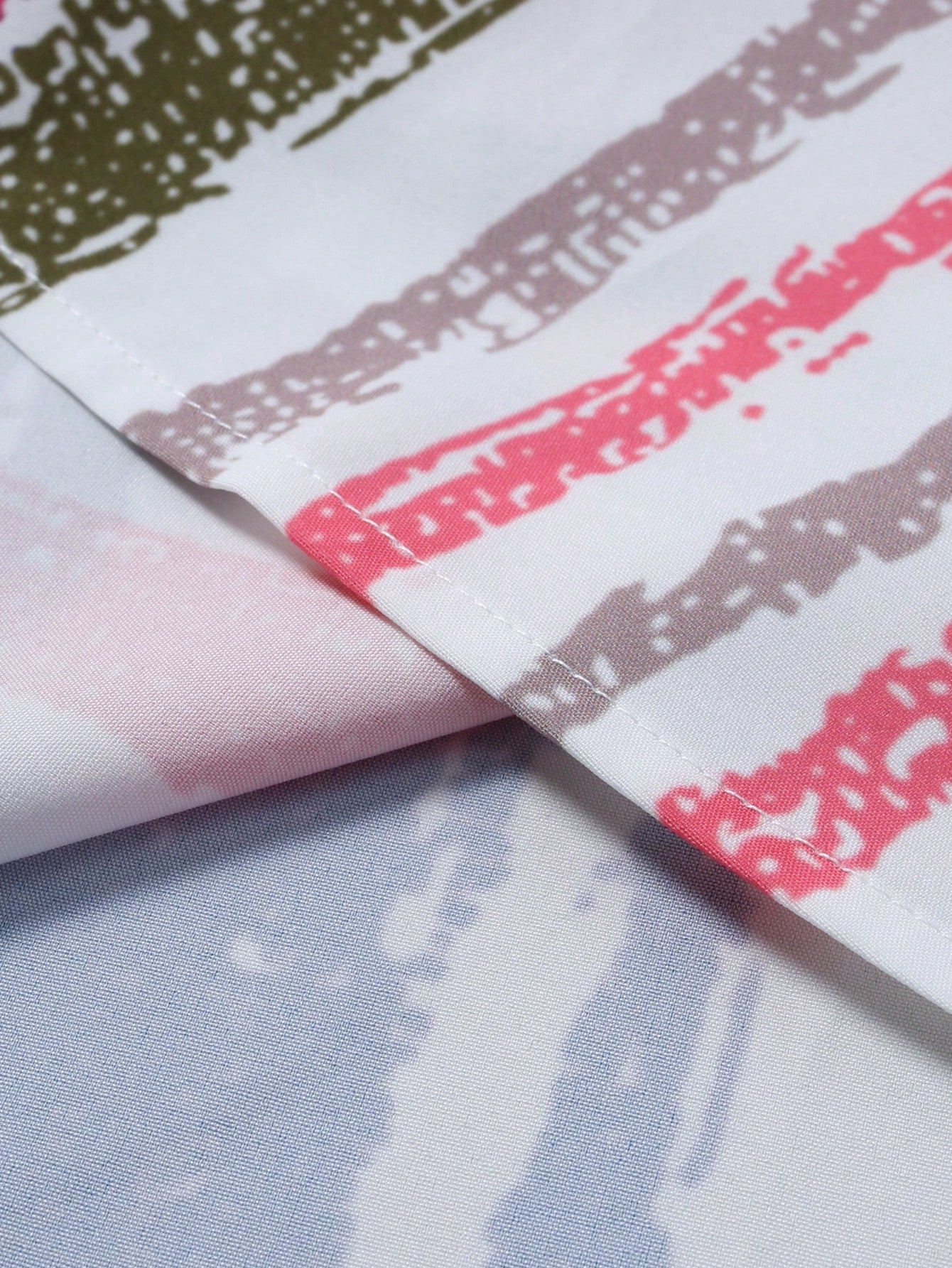 Men's Contrast Color Striped Button Front Short Sleeve Shirt