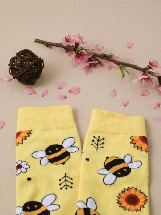 1pair Women Cartoon Sunflower & Bee Pattern Cute Crew Socks For Daily Life - Lolli World Marketplace