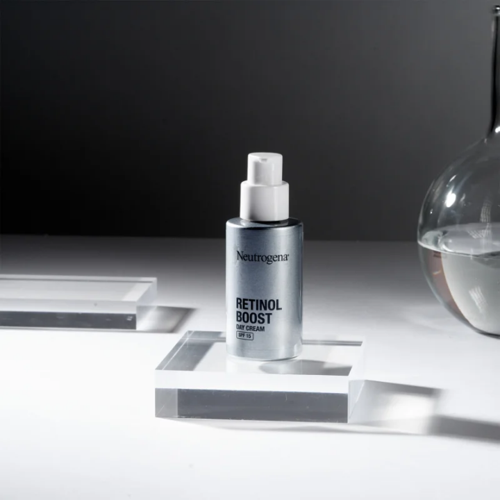 Neutrogena Retinol Boost