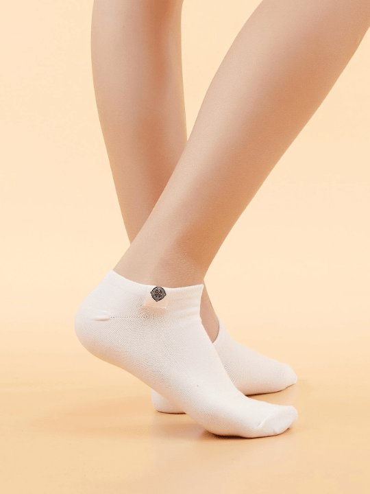 6pairs Letter & Triangle Pattern Patched White Socks - Lolli World Marketplace