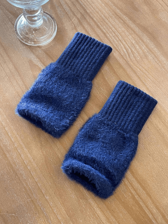 DAZY Blue Regular Knit Warm Gloves - Lolli World Marketplace