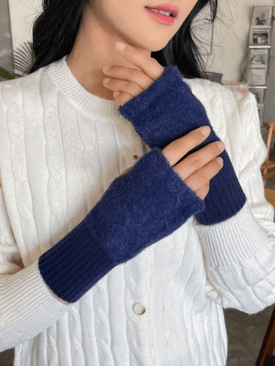 DAZY Blue Regular Knit Warm Gloves - Lolli World Marketplace