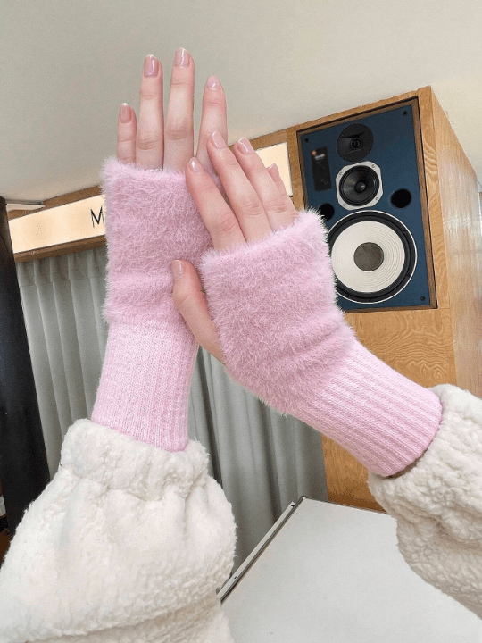 DAZY Regular Knitted Gloves - Lolli World Marketplace