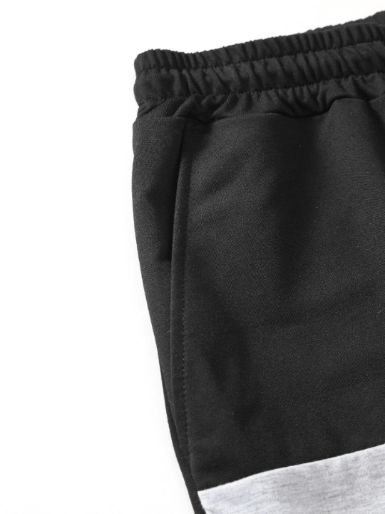 Manfinity Homme Loose Men's Colorblock Letter Patched Detail Shorts With Drawstring Waist - Lolli World Marketplace