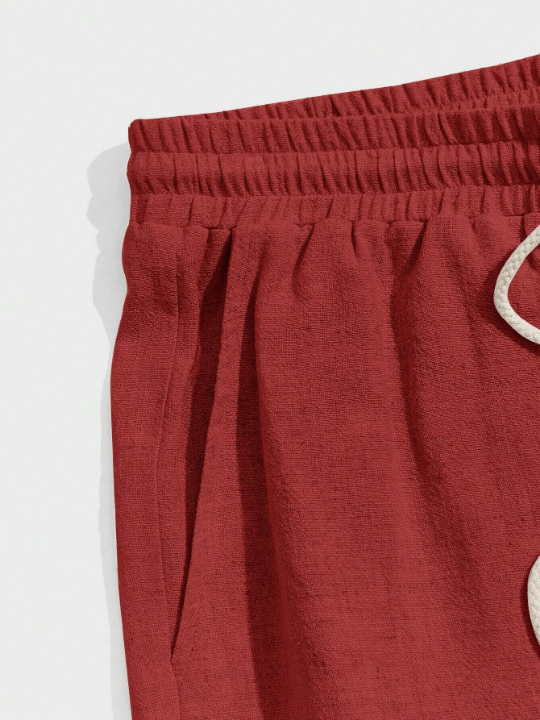 Manfinity Homme Men's Solid Color Drawstring Waist Shuttle Woven Shorts - Lolli World Marketplace