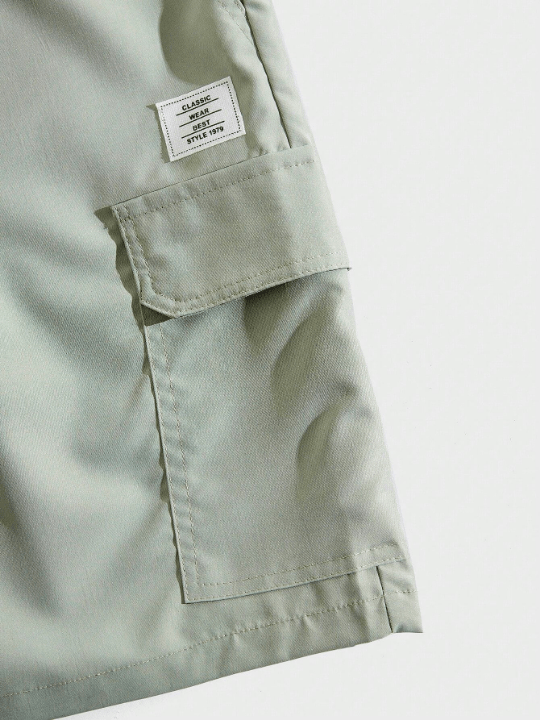Manfinity Hypemode Men's Alphabet Plaid Workwear Pocketed Woven Shorts - Lolli World Marketplace