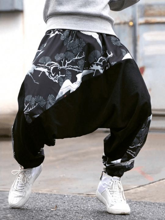 Manfinity Hypemode Men'S Botanical Print Joggers - Lolli World Marketplace
