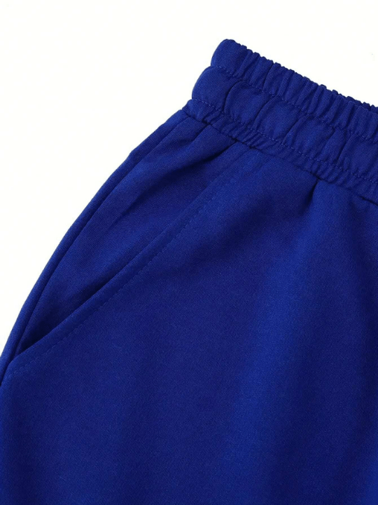 Manfinity Hypemode Men's Star Patterned Shorts With Drawstring Waist - Lolli World Marketplace