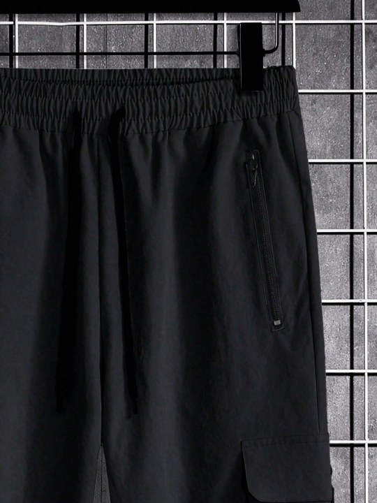 Manfinity LEGND Men's Loose - Fit Solid Color Cargo Pants - Lolli World Marketplace