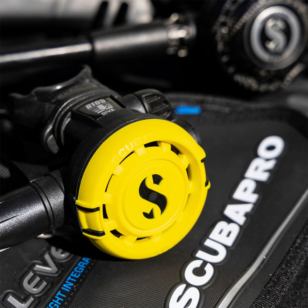 SCUBAPRO R105 Octopus Regulator