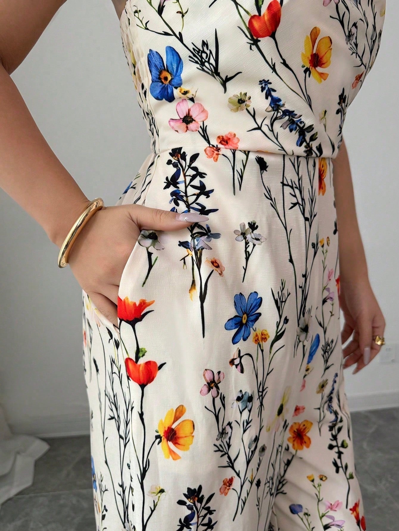 SHEIN PETITE Women's Elegant Floral Print Sleeveless Draped Neck Jumpsuit, Long Wide Leg Design, Spring & Summer