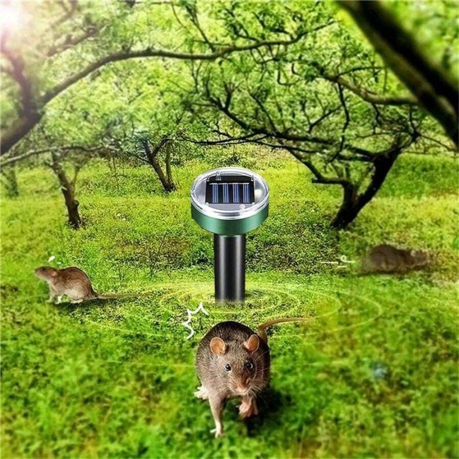 Ultrasonic Solar - Powered Pest Repeller With Motion Sensor