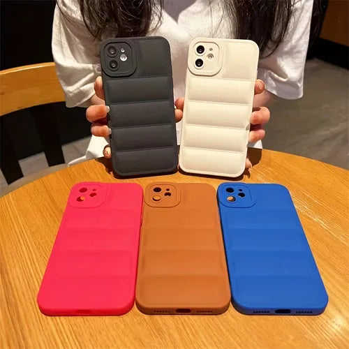 羽绒服手机壳适用于 iPhone 14 13 12 11 Pro Max Xs Max XR 8 7plus