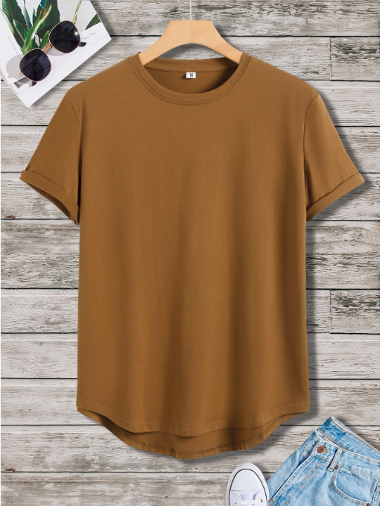 Manfinity Men Curved Hem Tee