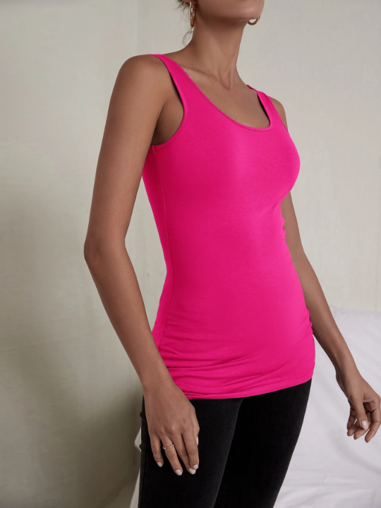 LUNE Solid Form Fitted Tank Top