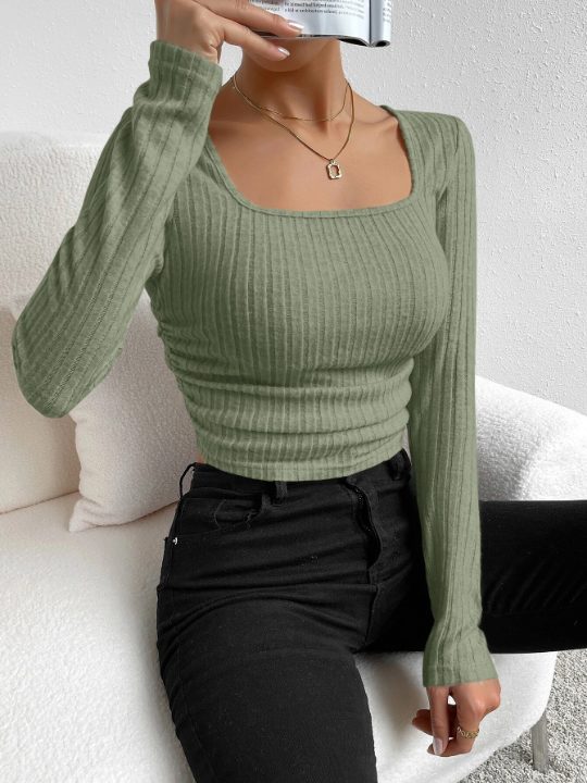 EZwear Square Neck Ruched Side Crop Tee