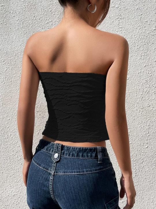 EZwear Black Solid Textured Knit Tube Top