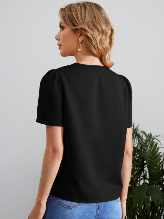 Clasi Laser Cut Out Scallop Trim Puff Sleeve Blouse