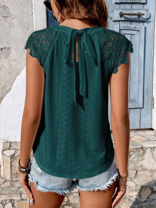 Frenchy Contrast Lace Tie Back Grain Fabric Blouse