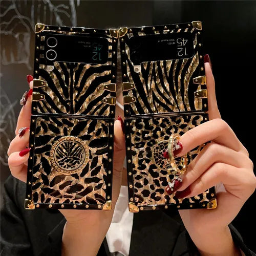 Leopard Artificial Feather Skin Finger Ring Holder Square Phone Case For Samsung Galaxy Z Flip 4 ZFlip 3 5G Shockproof Back Cover