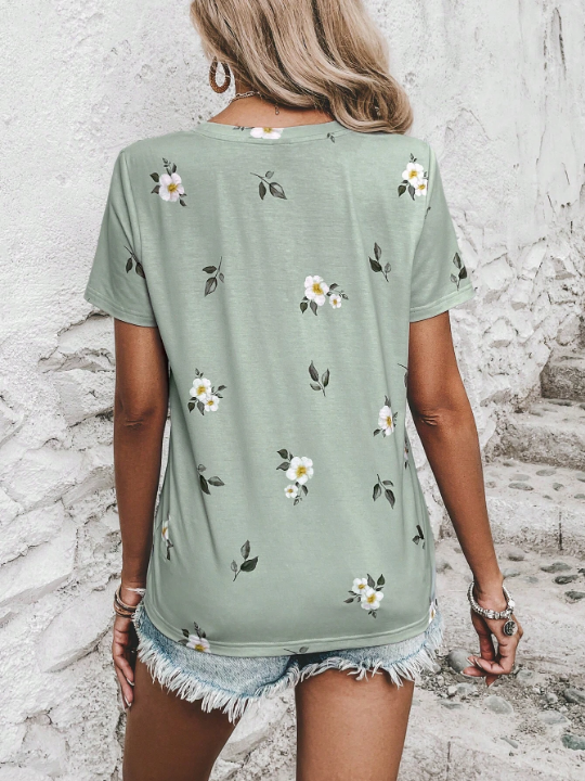 LUNE Floral Print Round Neck Tee Graphic T Shirt