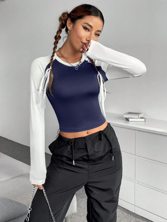 Two Tone Raglan Sleeve Crop Tee