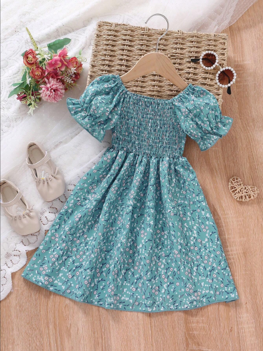 Young Girl Ditsy Floral Print Puff Sleeve Shirred Dress