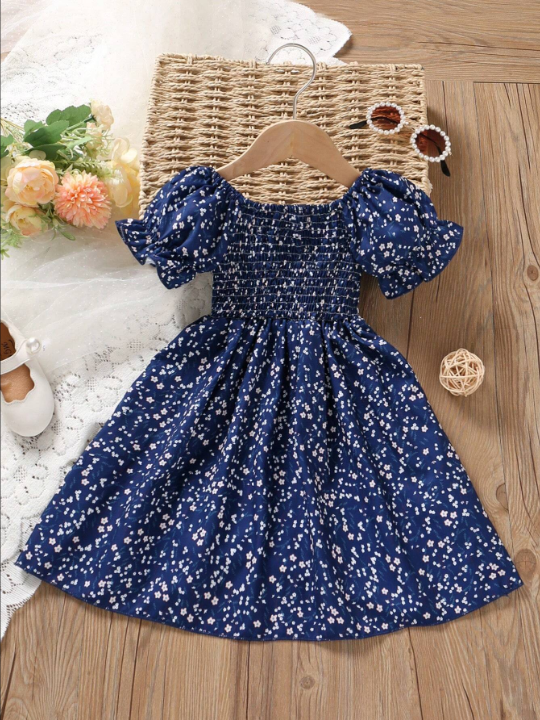 Young Girl Ditsy Floral Print Puff Sleeve Dress