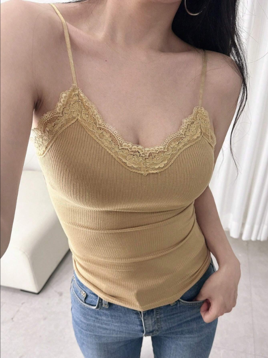 DAZY Contrast Lace Cami Top