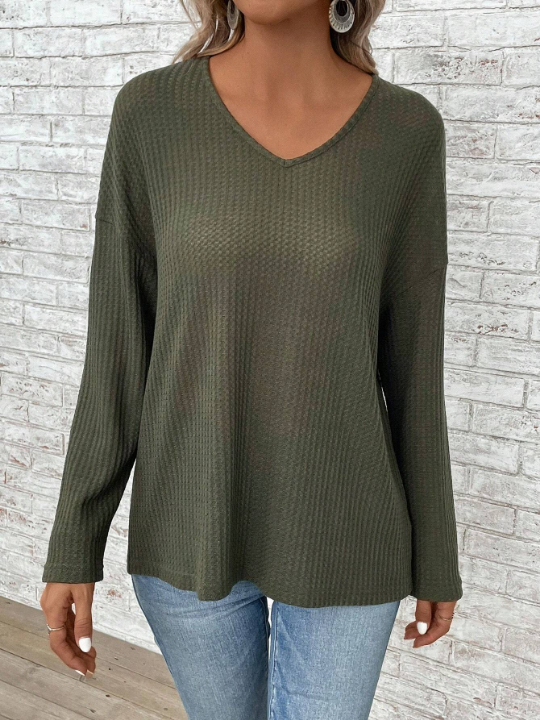 EMERY ROSE Spring Solid V Neck Drop Shoulder Waffle Knit Tee