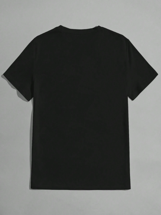 Manfinity Basics Men Solid Round Neck Tee