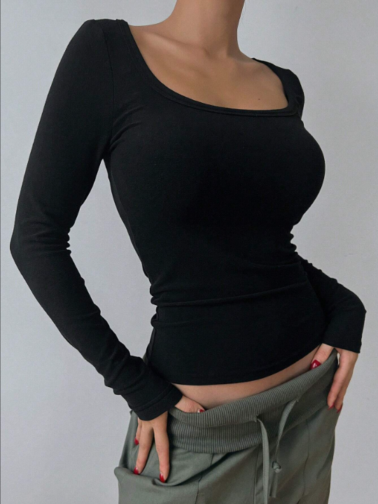 DAZY Scoop Neck Solid Slim Thermal Lined Tee